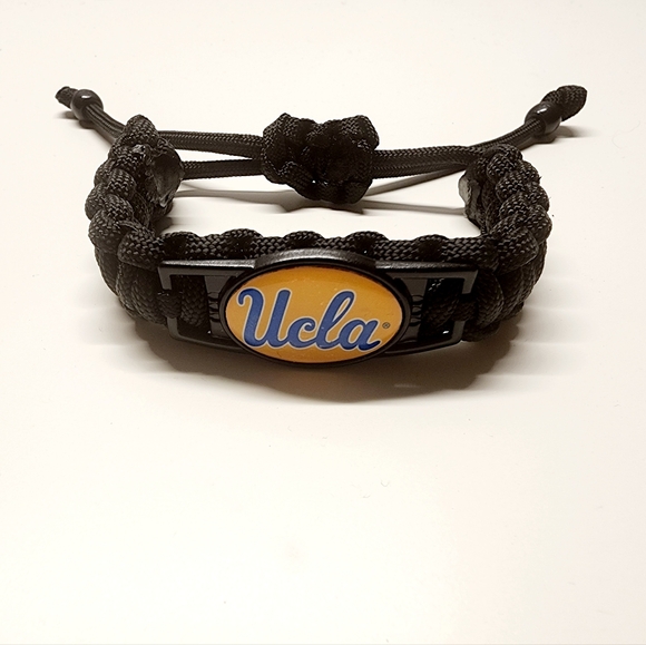 UCLA Bruins Adjustable Charm Bracelet Fan Apparel & Souvenir NCAA - Picture 1 of 4